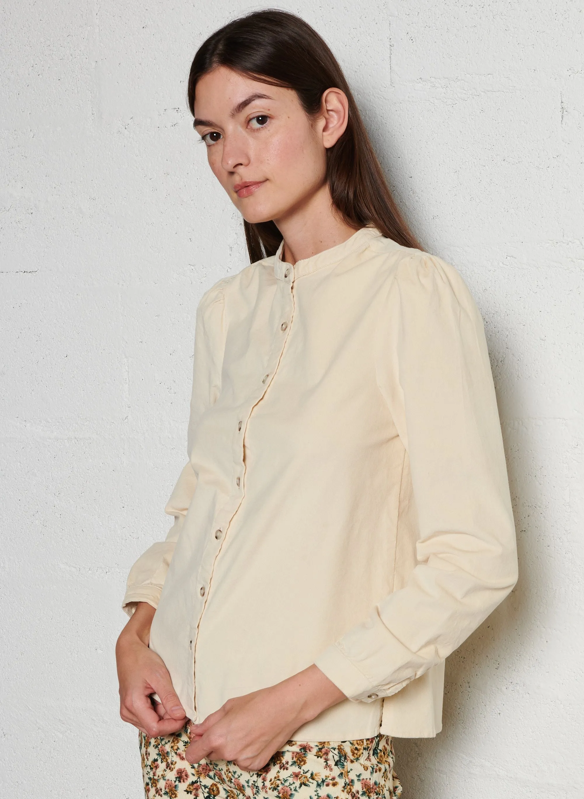 LA PETITE ETOILE BLONDIE - Camisa de cuello redondo recta de algodón mezclado en beige